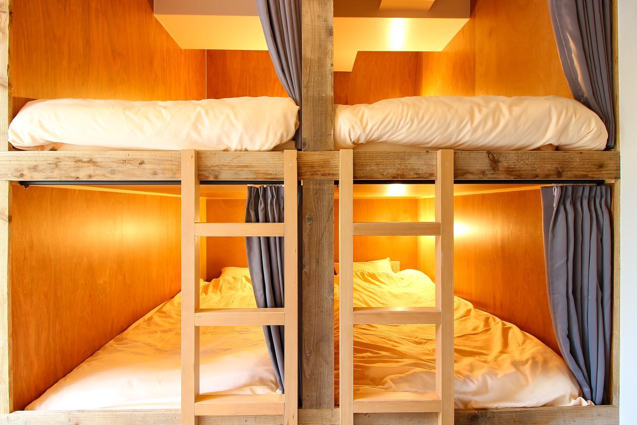 Koru Takanawa Gateway Hostel, Cafe&Bar Токио Экстерьер фото
